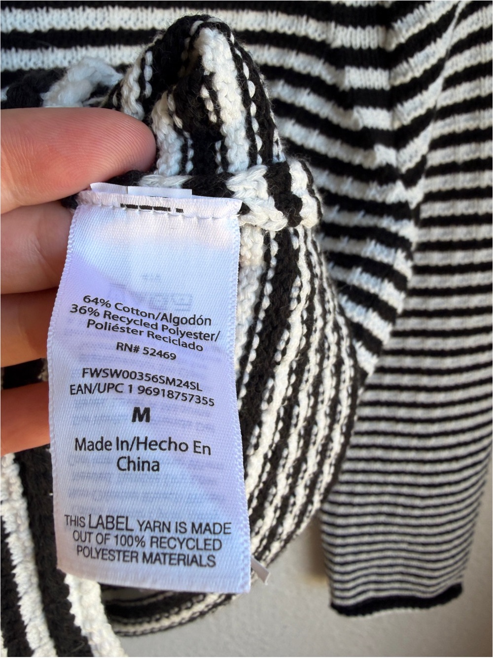 NWT Free Assembly Striped Crochet Cardigan Medium - Picture 5 of 7